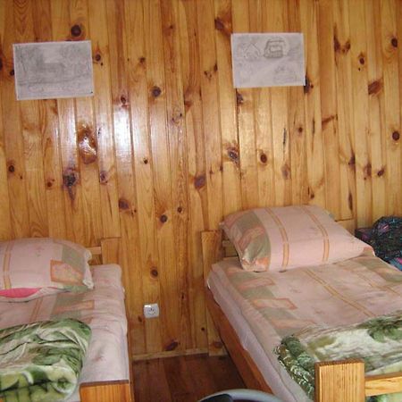 Agro-Tur Domki W Szuwarach Kuty Kamer foto